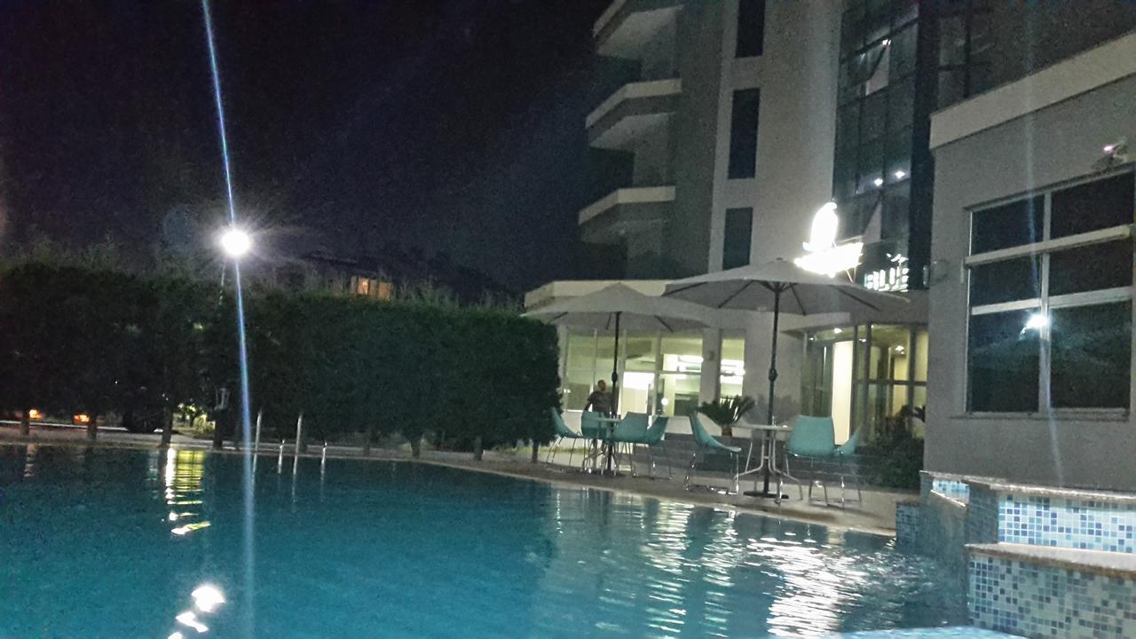 Hotel Blue Sky Golem  Exterior foto